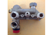 Alpha - Water Manifold Assy (Cb24/28)